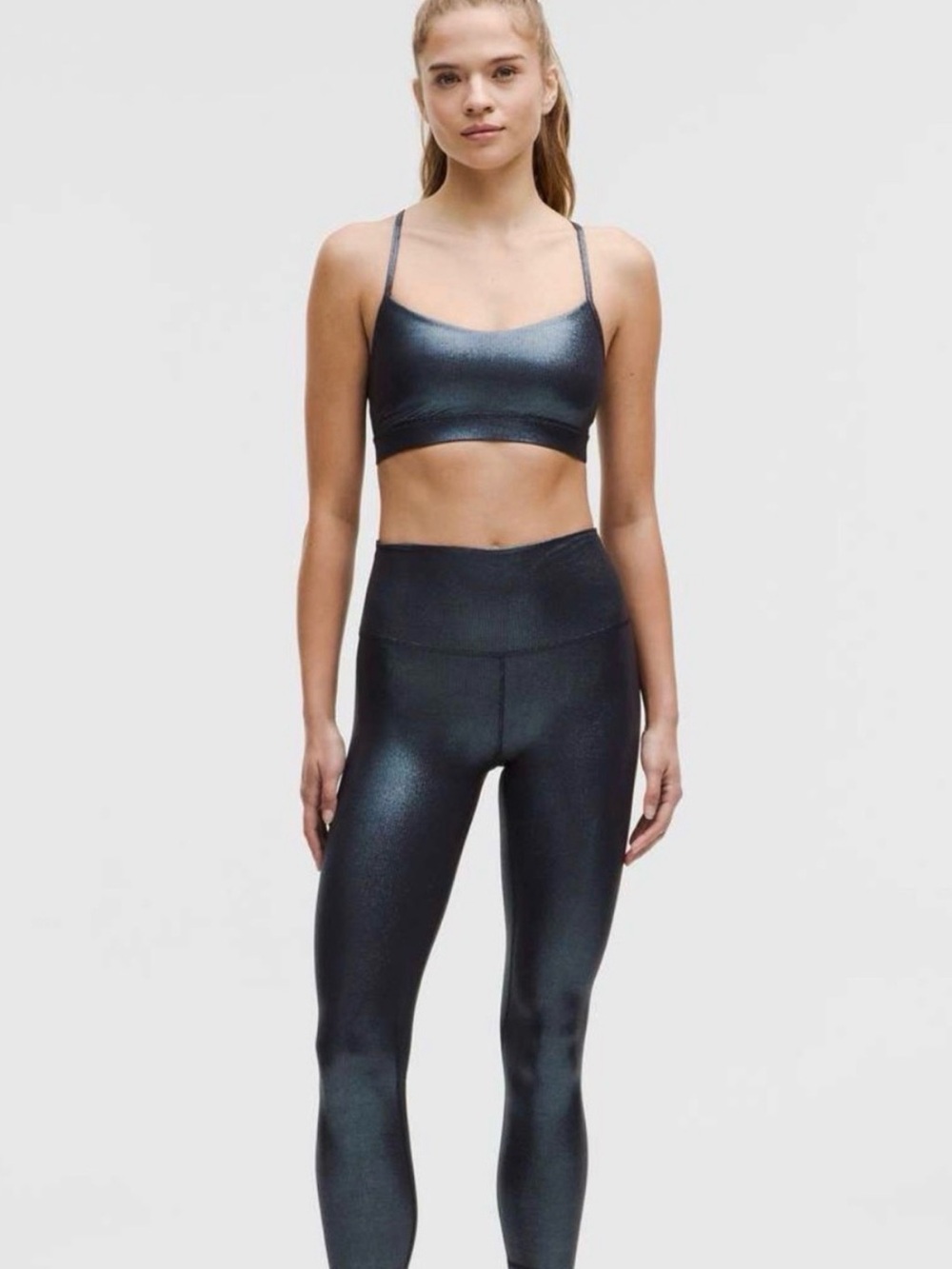 Lululemon Flow Y bra in a shimmery blue. Excellent condition. Size 10